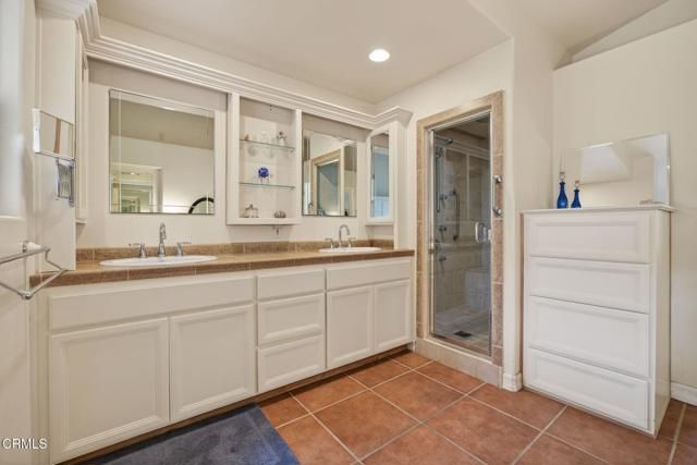 701 Montclair Drive, Santa Paula, CA 93060