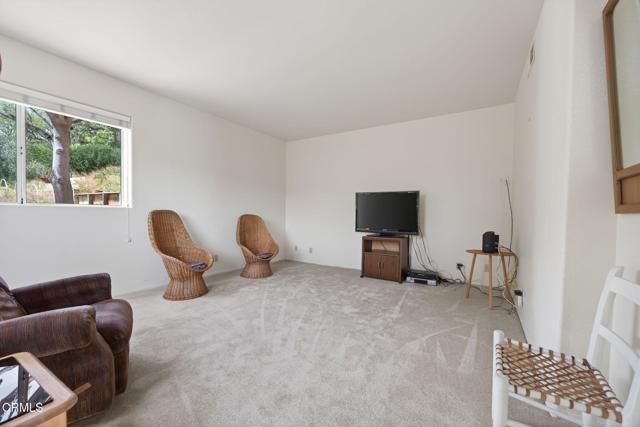 701 Montclair Drive, Santa Paula, CA 93060