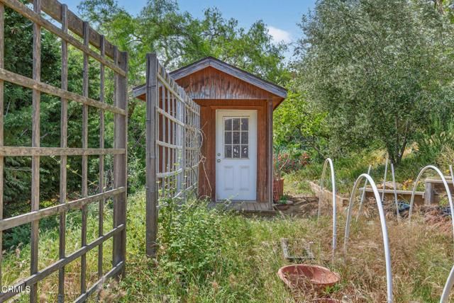 701 Montclair Drive, Santa Paula, CA 93060