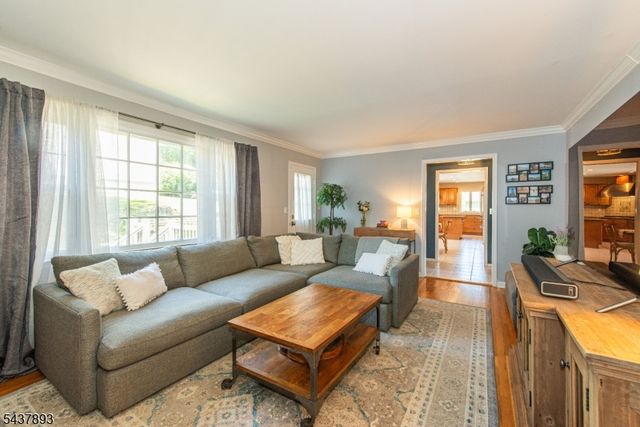 1 TULIP LN, Randolph Twp., NJ 07869
