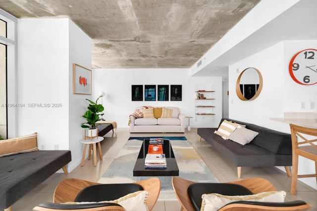 3250 NE 1st Ave 1104, Miami, FL 33137