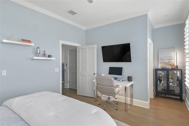 135 W SWOOPE AVENUE, Winter Park, FL 32789