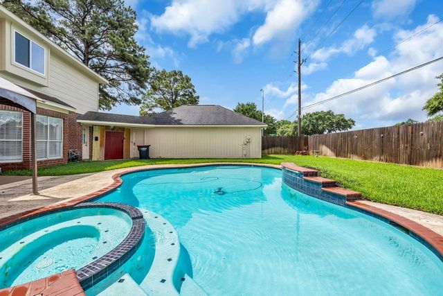 6203 Paddle Wheel Drive, Katy, TX 77449