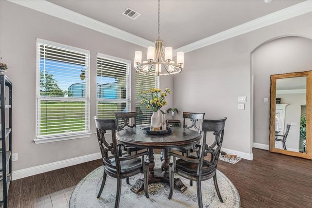 140 Lucky Ridge Lane, Boyd, TX 76023