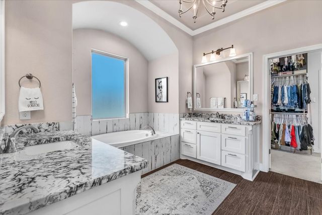 140 Lucky Ridge Lane, Boyd, TX 76023
