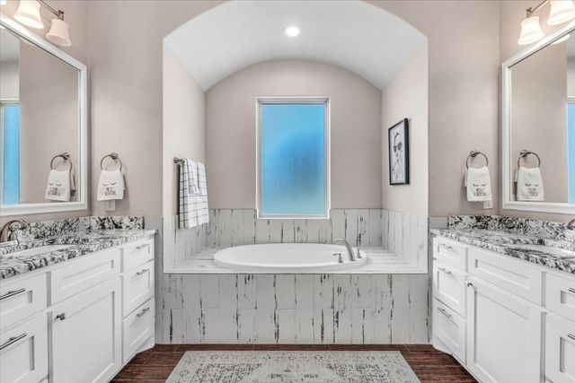 140 Lucky Ridge Lane, Boyd, TX 76023
