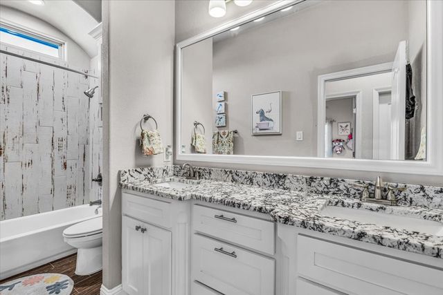 140 Lucky Ridge Lane, Boyd, TX 76023
