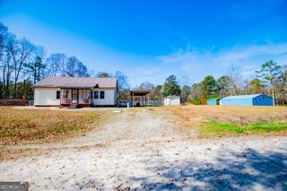 14 Cole Lake Road, Carrollton, GA 30117