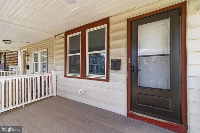 1424 HAMILTON AVE, Trenton, NJ 08629