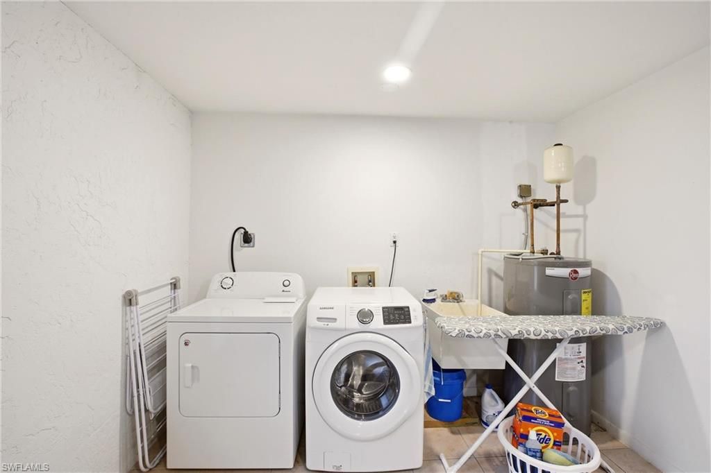 Image 23 of property listing at 1506 SE 21st TER, Cape Coral, FL 33990