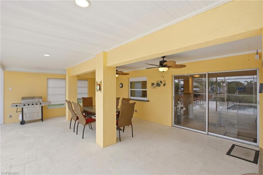 Image 24 of property listing at 1506 SE 21st TER, Cape Coral, FL 33990