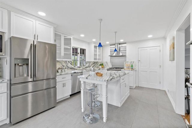 350 Merrill Road, San Juan Bautista, CA 95045