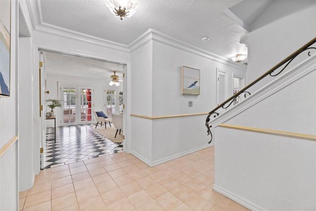 350 Merrill Road, San Juan Bautista, CA 95045