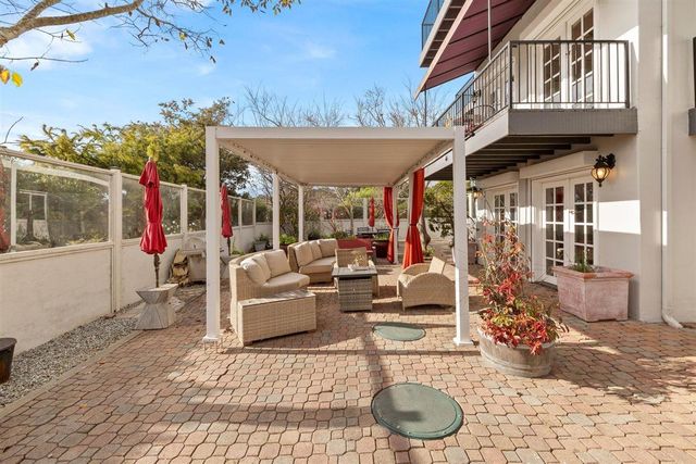 350 Merrill Road, San Juan Bautista, CA 95045