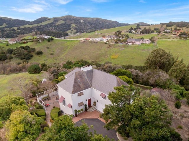 350 Merrill Road, San Juan Bautista, CA 95045