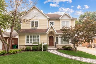 1341 Brophy Avenue, Park Ridge, IL 60068