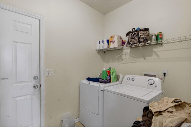 5400 Dwight Drive, North Charleston, SC 29420
