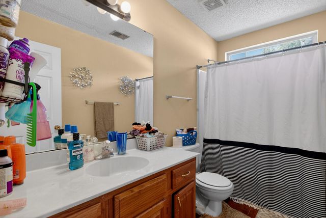 5400 Dwight Drive, North Charleston, SC 29420
