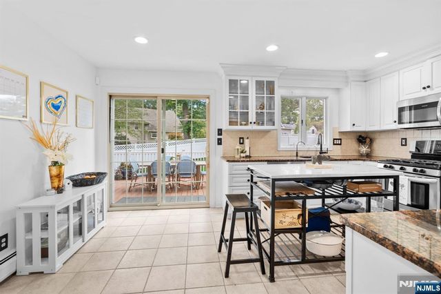 649 Alacci Way, River Vale, NJ 07675