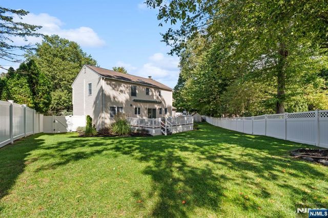 649 Alacci Way, River Vale, NJ 07675