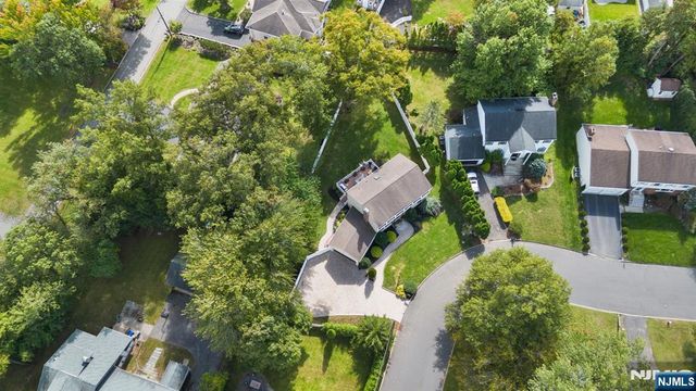 649 Alacci Way, River Vale, NJ 07675