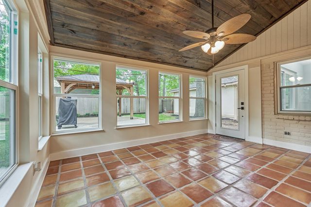 27237 Payne Court, Conroe, TX 77385