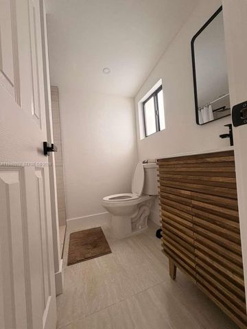 2442 SW 3rd St 4, Miami, FL 33135