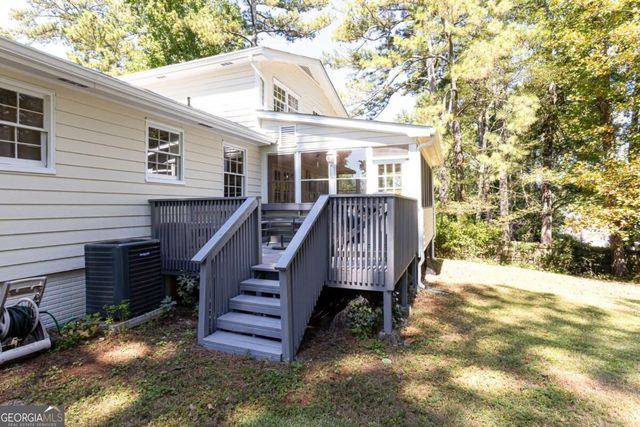 680 Emerald Forest Circle, Lawrenceville, GA 30044