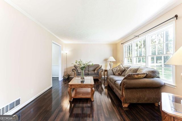 680 Emerald Forest Circle, Lawrenceville, GA 30044
