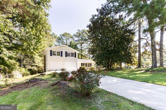 680 Emerald Forest Circle, Lawrenceville, GA 30044