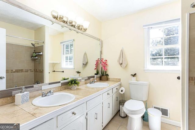 680 Emerald Forest Circle, Lawrenceville, GA 30044