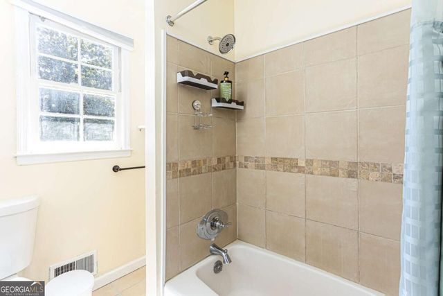 680 Emerald Forest Circle, Lawrenceville, GA 30044