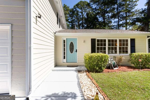 680 Emerald Forest Circle, Lawrenceville, GA 30044