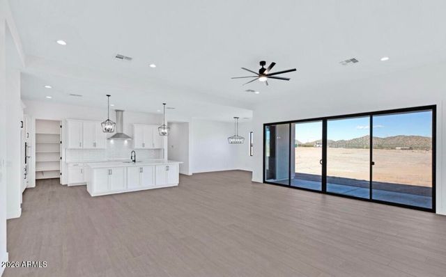 3634 W NEW LIFE Lane, Queen Creek, AZ 85144