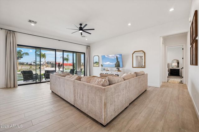 3634 W NEW LIFE Lane, Queen Creek, AZ 85144