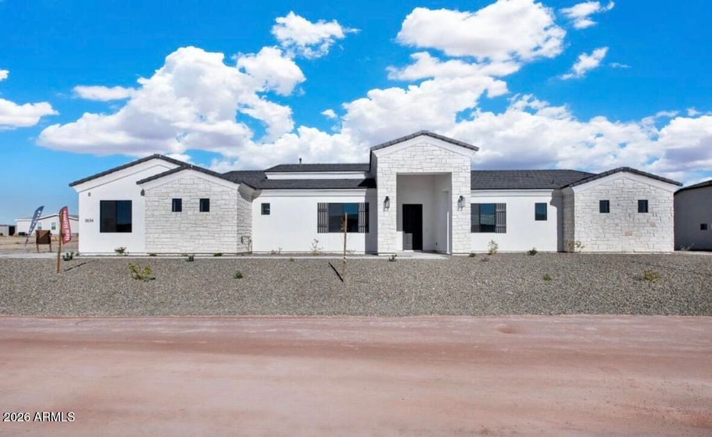 3634 W NEW LIFE Lane, Queen Creek, AZ 85144