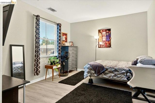 4987 Stewartville Dr, Antioch, CA 94531