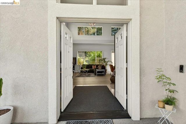 4987 Stewartville Dr, Antioch, CA 94531