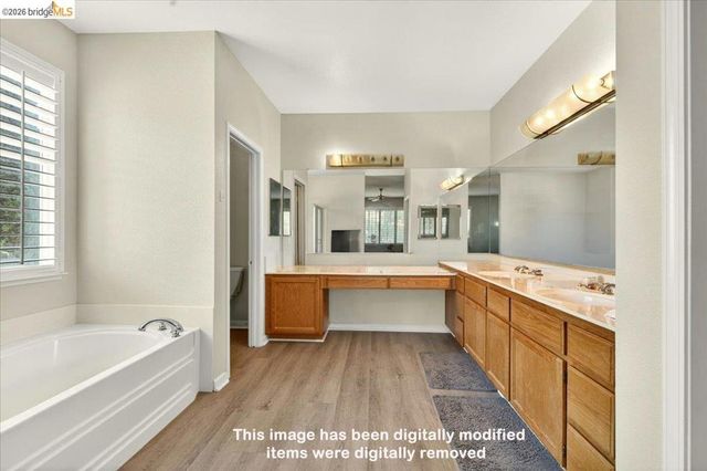 4987 Stewartville Dr, Antioch, CA 94531