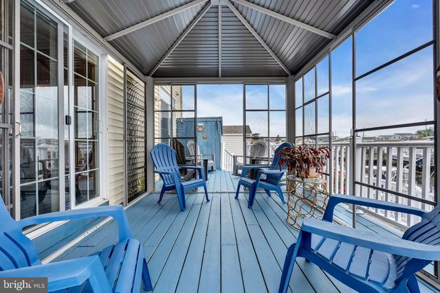 36 MARY ALICE ROAD, Manahawkin, NJ 08050