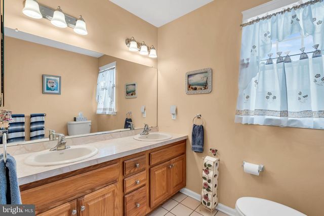 36 MARY ALICE ROAD, Manahawkin, NJ 08050