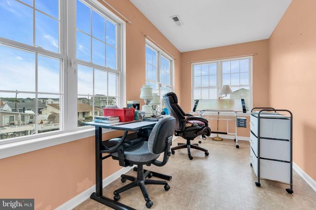 36 MARY ALICE ROAD, Manahawkin, NJ 08050