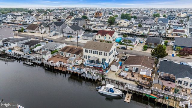 36 MARY ALICE ROAD, Manahawkin, NJ 08050