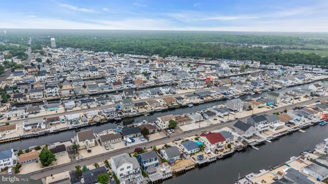 36 MARY ALICE ROAD, Manahawkin, NJ 08050