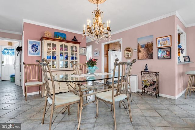 36 MARY ALICE ROAD, Manahawkin, NJ 08050