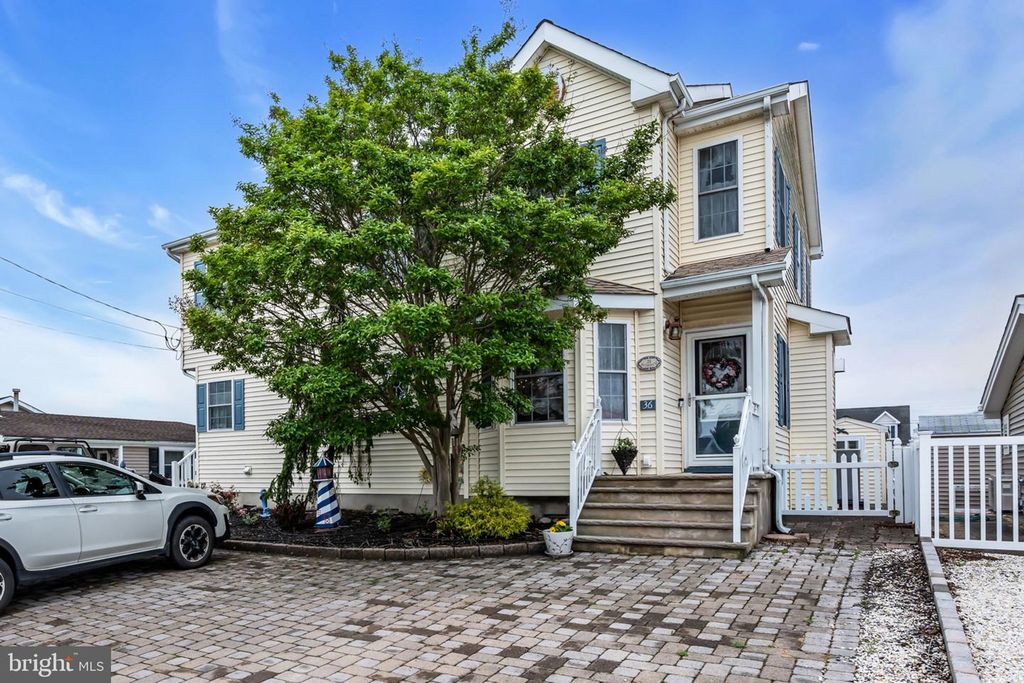 36 MARY ALICE ROAD, Manahawkin, NJ 08050