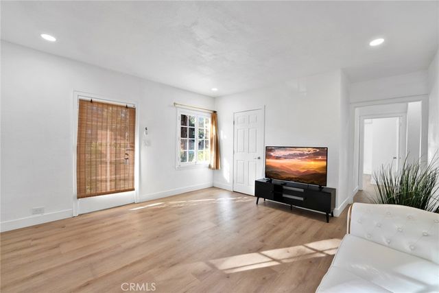 726 Meridian Ave, South Pasadena, CA 91030