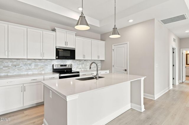 208 Speyburn Street, Sanford, NC 27330