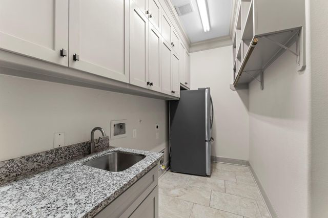 10606 Dayspring Dr Drive, Cypress, TX 77433