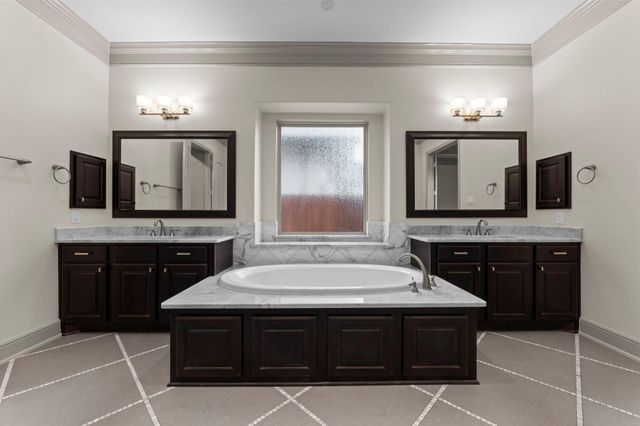 10606 Dayspring Dr Drive, Cypress, TX 77433